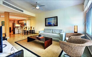 Luxury Condo Boutique