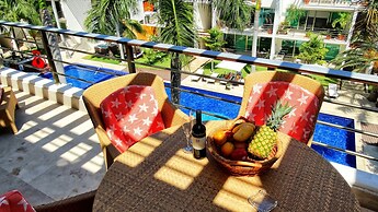 Luxury Condo Boutique