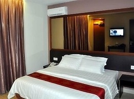 Goldenhill Hotel