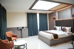 Srinivas Saffron Hotel