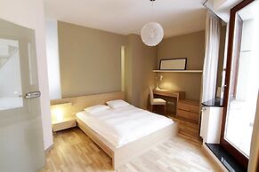 Silver Apartments