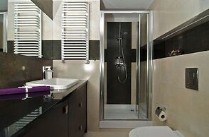 Silver Apartments