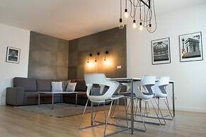 Silver Apartments
