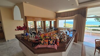 Andromeda Hotel Apartments