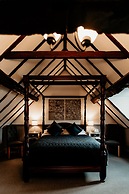 Oak Farm Hotel