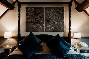 Oak Farm Hotel