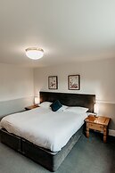 Oak Farm Hotel