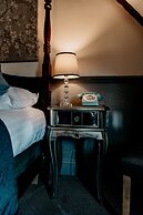 Oak Farm Hotel
