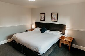 Oak Farm Hotel