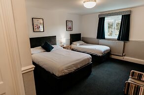 Oak Farm Hotel
