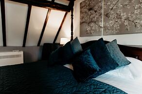 Oak Farm Hotel