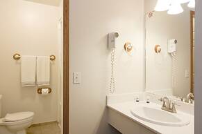 Bow River Inn