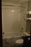 Premium Inn & Suites Calgary Airport