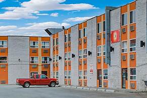 Premium Inn & Suites Calgary Airport