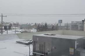 Premium Inn & Suites Calgary Airport