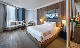 Grey Eagle Resort
