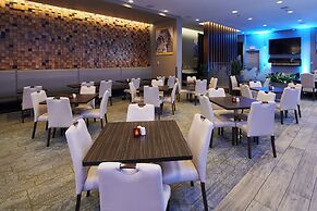 Grey Eagle Resort
