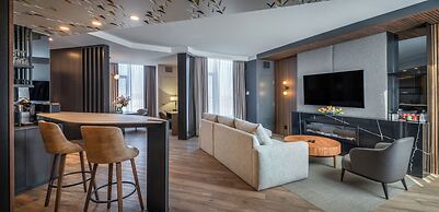 Grey Eagle Resort