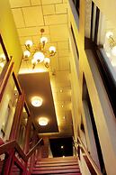 Burapa Boutique