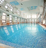 Ark Palace Hotel
