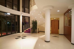 LVG Hotel Collection – Riz