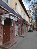 New Life Luxury Hostel