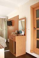 Kozan City Hotel