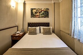Kozan City Hotel