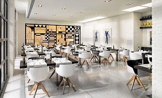 H10 Art Gallery