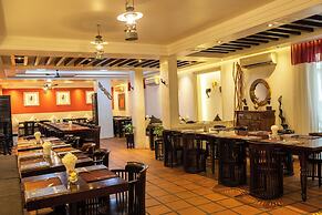 La Rose Suites