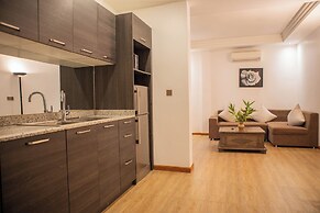 La Rose Suites