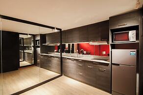 La Rose Suites