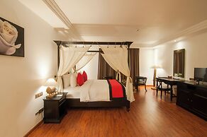 La Rose Suites
