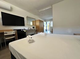 Airway Motel