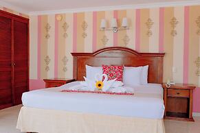 Hotel Plaza Colonial