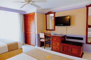 Hotel Plaza Colonial
