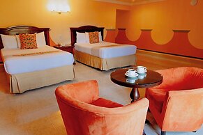 Hotel Plaza Colonial