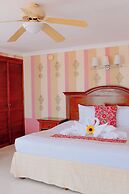 Hotel Plaza Colonial