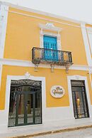 Hotel Plaza Colonial