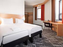 ibis Astana