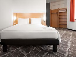 ibis Astana