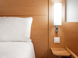 ibis Astana