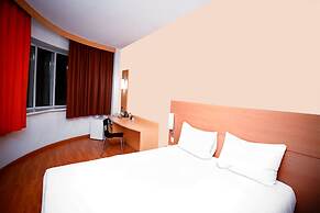 ibis Astana