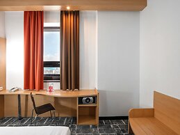 ibis Astana