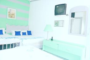 Hotel Ivania's