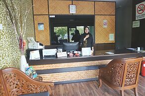 1 Baron Motel