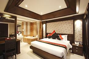 Rayaburi Hotel Patong