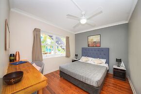 Backpackers In Paradise Resort - Hostel