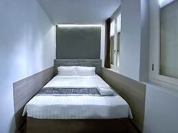 Bliss Hotel Singapore