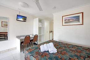 Demi View Motel